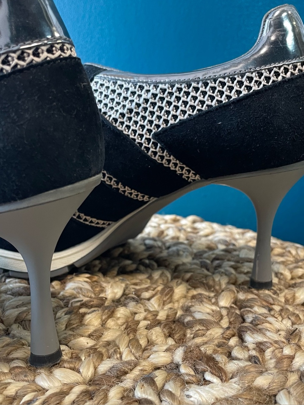Sneex "The Blake" Hybrid Stiletto Sneaker Heels Velcro Strap - Picture 5 of 7